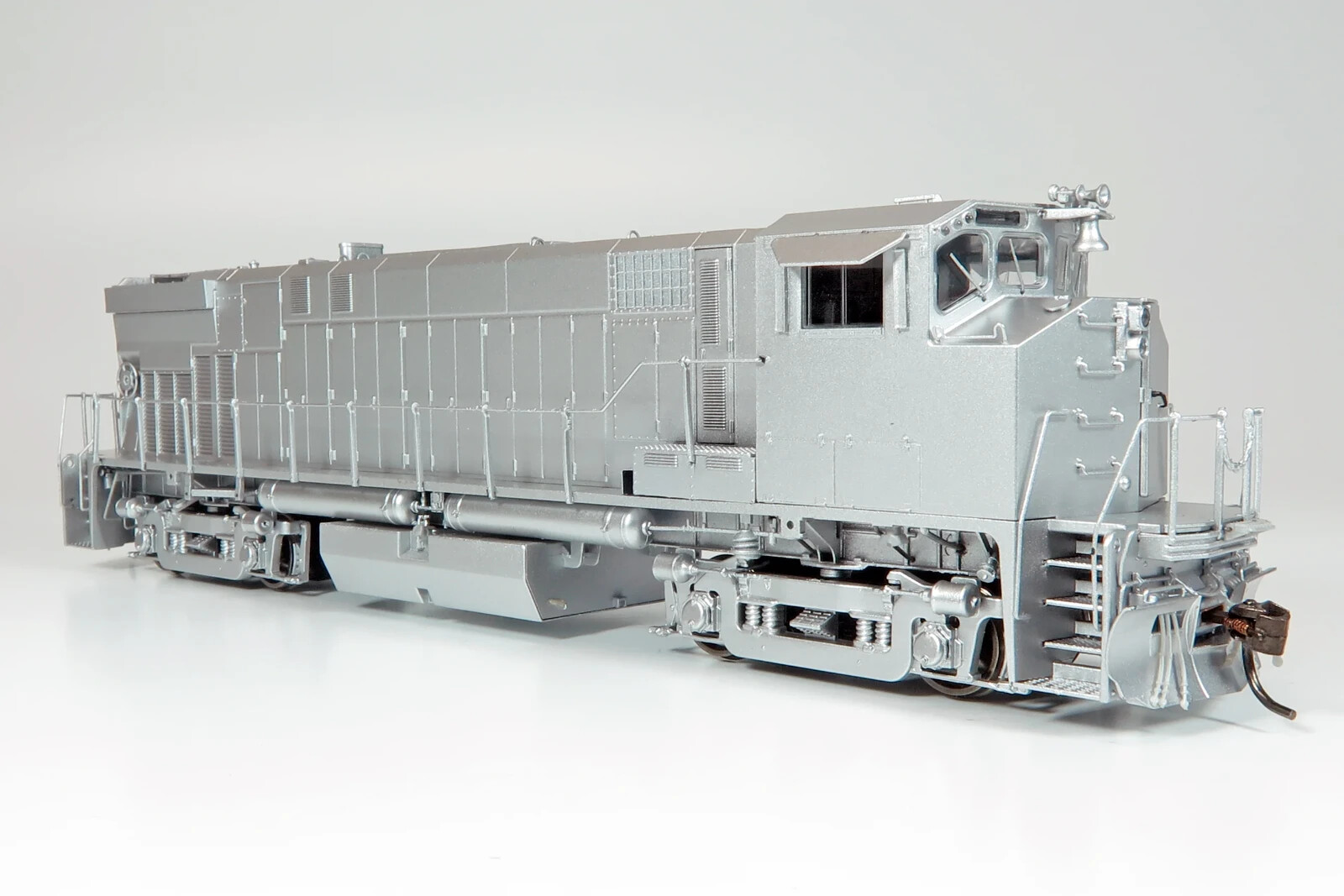 Rapido HO Scale ~ M420 British Columbia Railway #644 & #683 ~ DCC Sound ~ 33525
