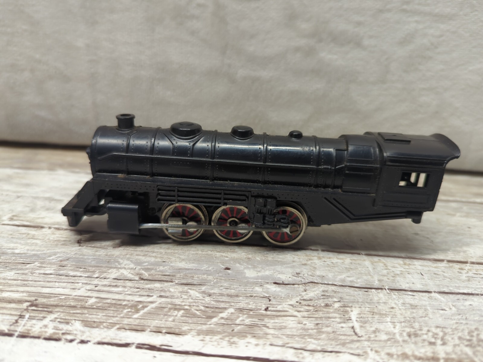 Vintage HO SCALE ROSKO NOMURA Toy Train Locomotive Japan Untested