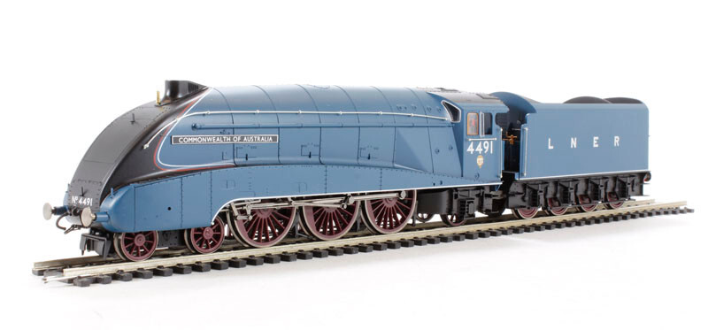 Hornby R3095 LNER A4 Commonwealth of Australia 75th Anniv L/Ed DCC READY MIB