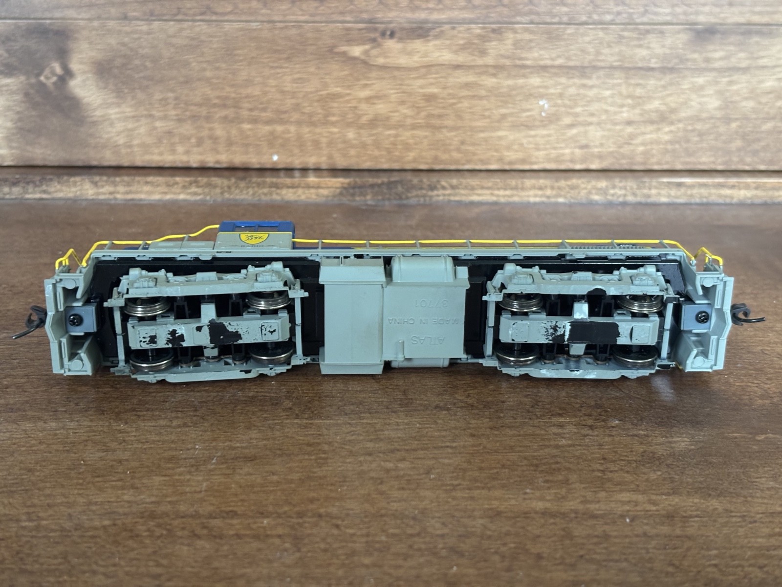 Atlas Classics HO Delaware and Hudson Alco RS3 Locomotive Road #4085 Runs Okay