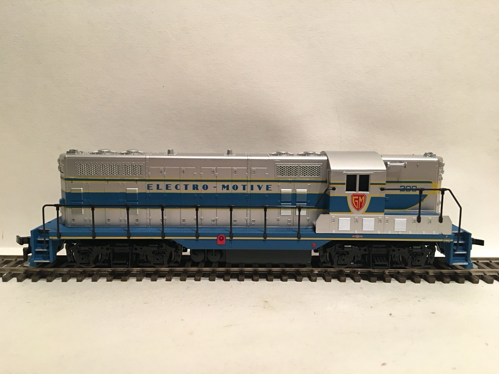 HO Atlas Classic 8409 EMD Demo Demonstrator GP7 Diesel Locomotive #200