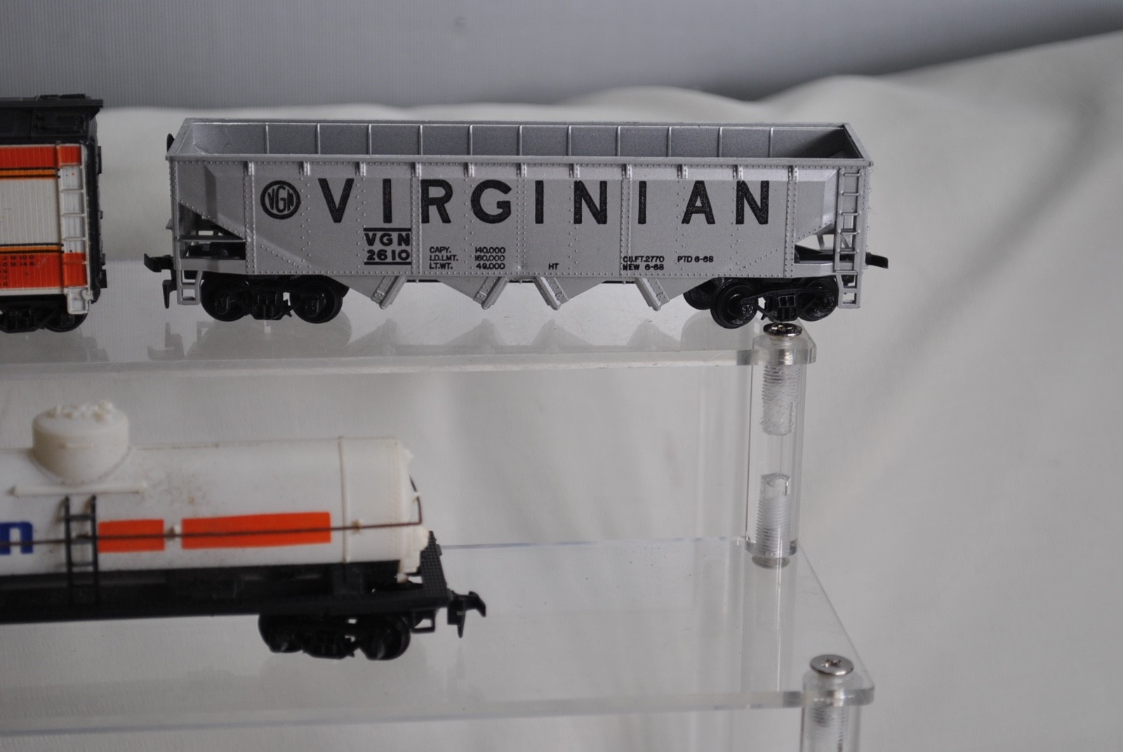 5pc Lot Tyco HO Scale Baby Ruth Union 76 Virginian Hopper Tanker Box Cars