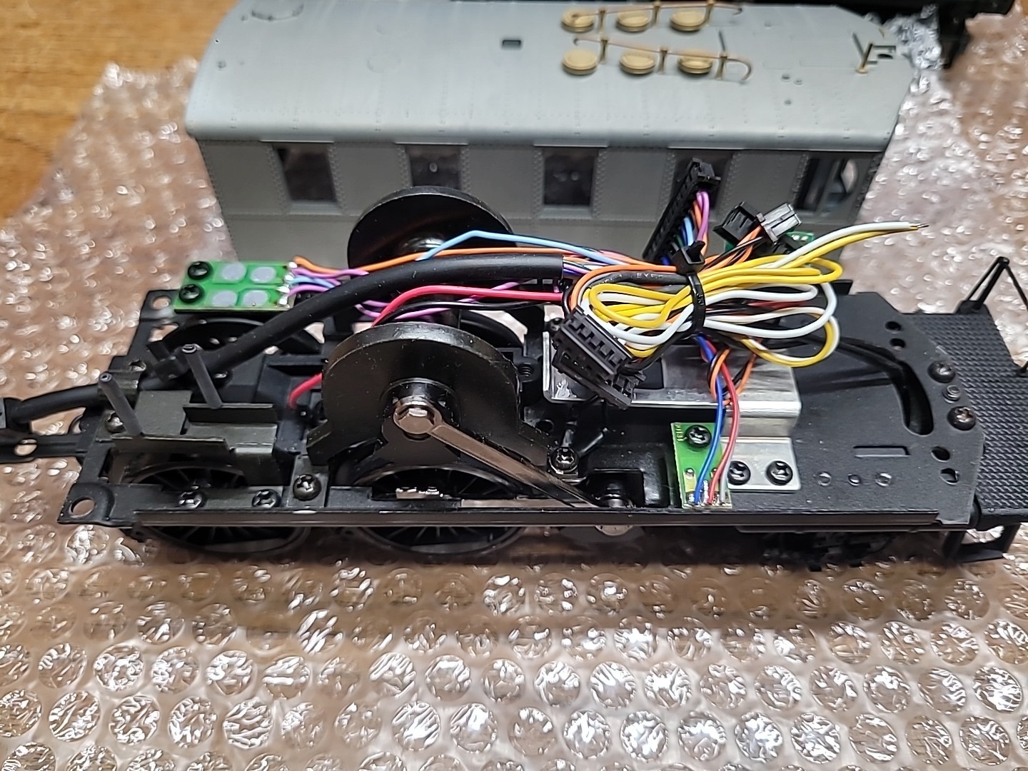 MTH O Gauge Undecorated Electric Boxcab’s Loco For Parts Or Project