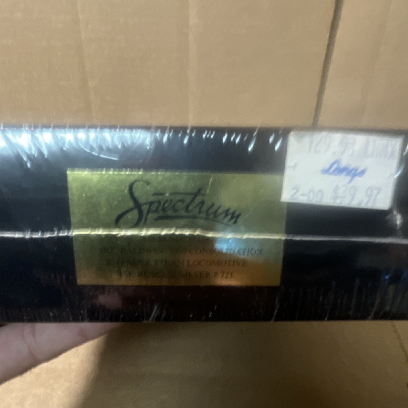 Spectrum HO Baldwin 2-8-0 Black Steam Locomotive Master Railroader Series