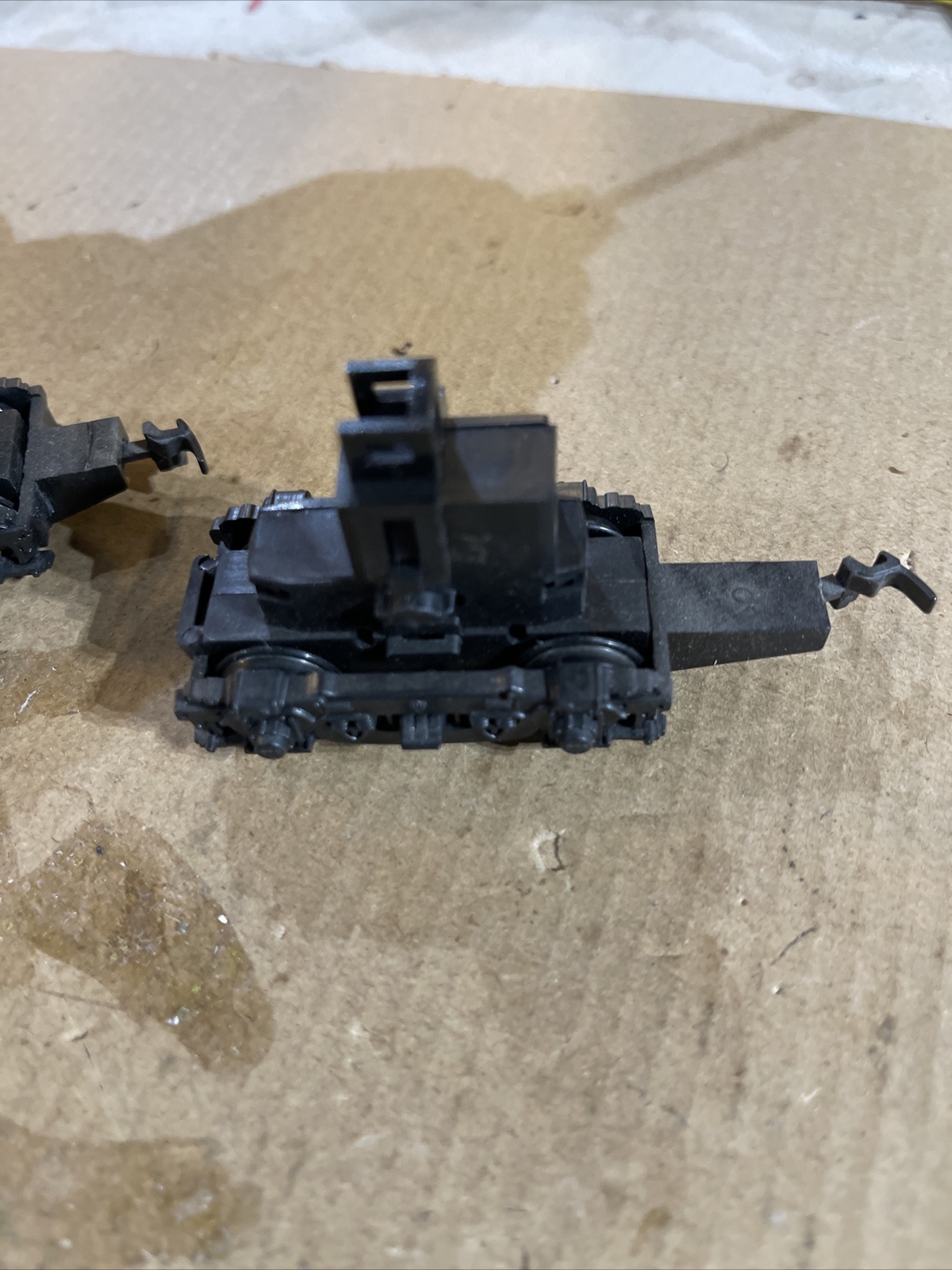 Ahm ho scale dummy drive frame 4 axle