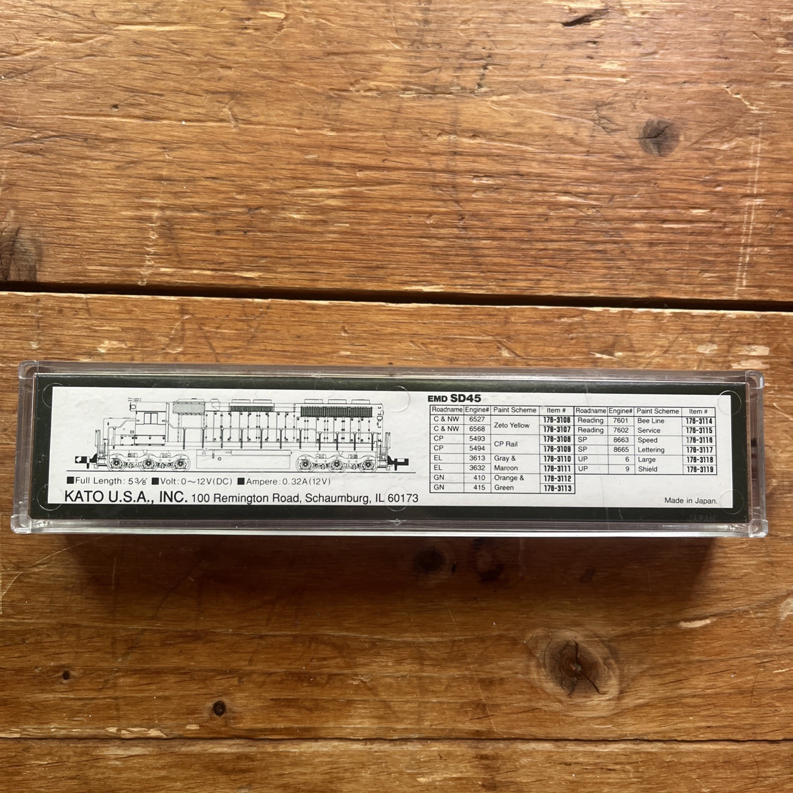 Kato N Scale 176-3107 Chicago & Northwestern SD45 Diesel Engine #6568