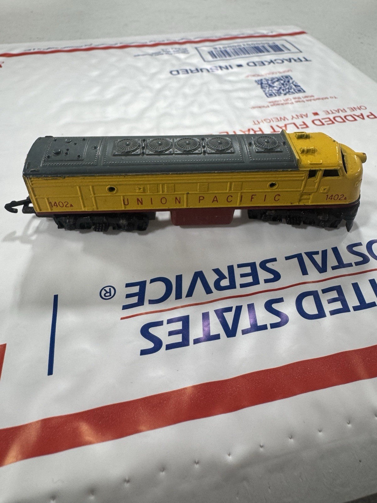 Vintage Lone Star England Pair Union Pacific 1402A Diesel Engine N Scale Diecast
