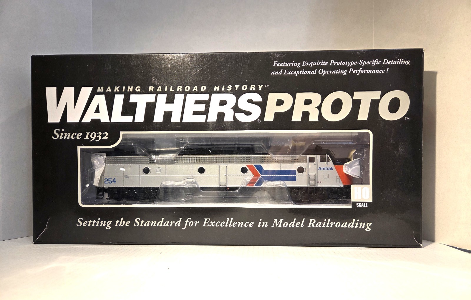 WalthersProto HO Scale EMD E8A Amtrak Phase I #254 Tsunami Sound DCC w/ Original