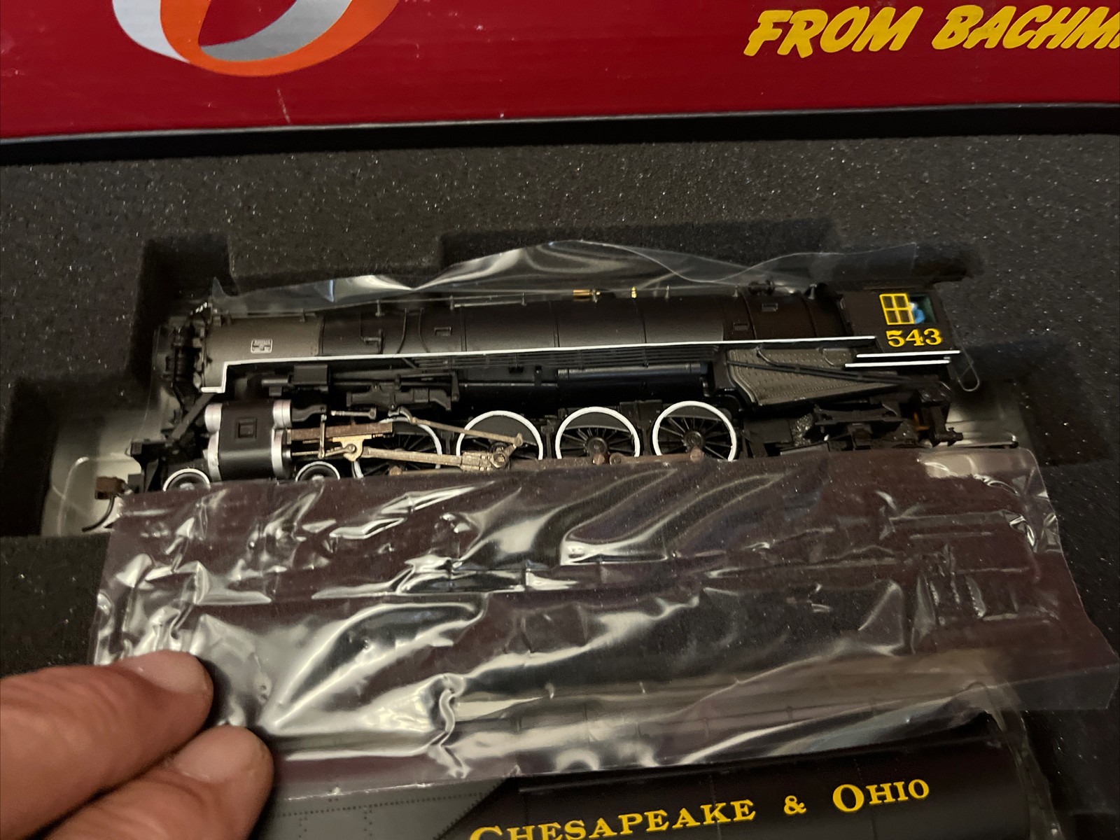 HO Bachmann Spectrum 82503 Chesapeake & Ohio Heavy Mountain 4-8-2 Locomotive