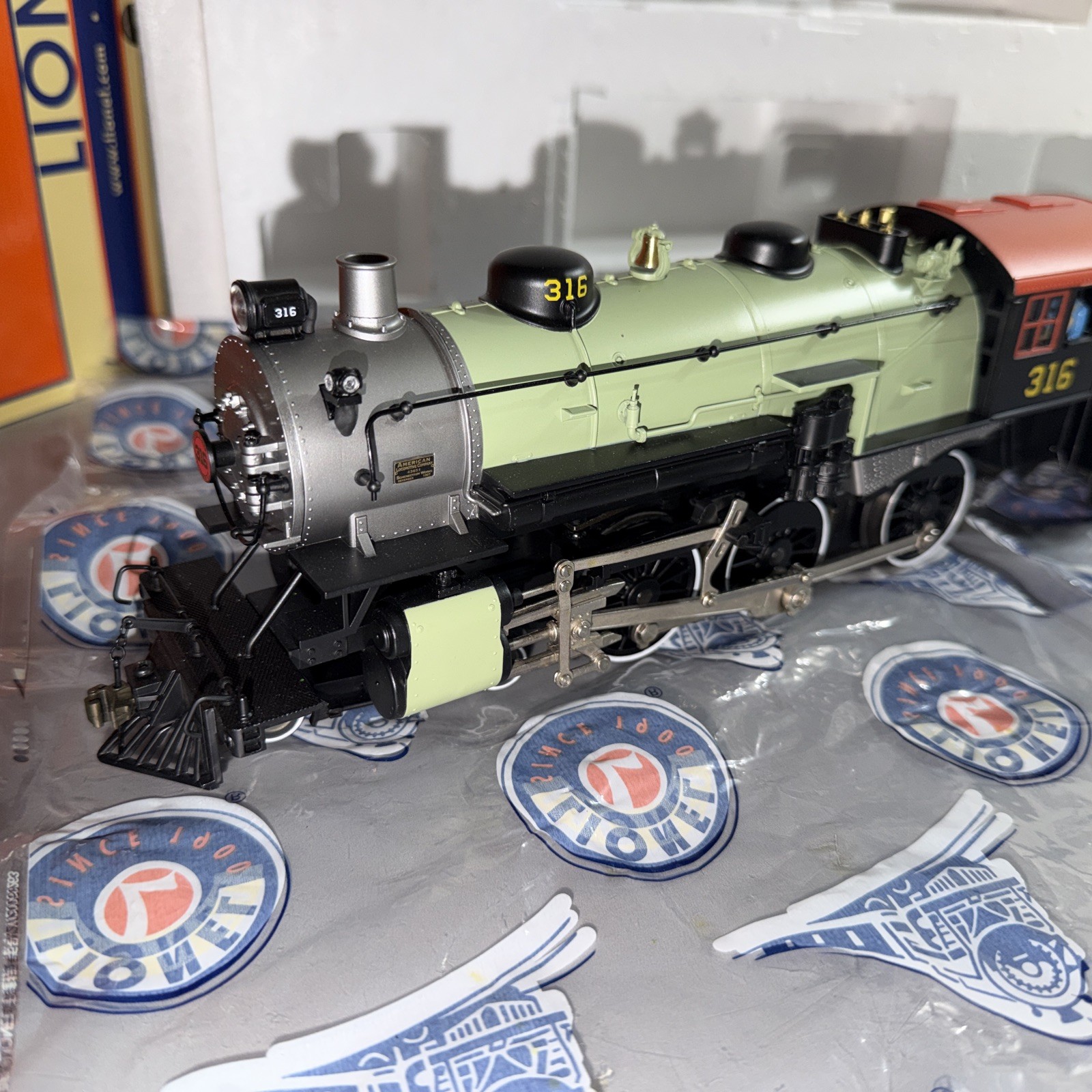 Lionel Trains, 2131120, Texas & Pacific LEGACY 4-6-0 Steam Engine, Near Mint!
