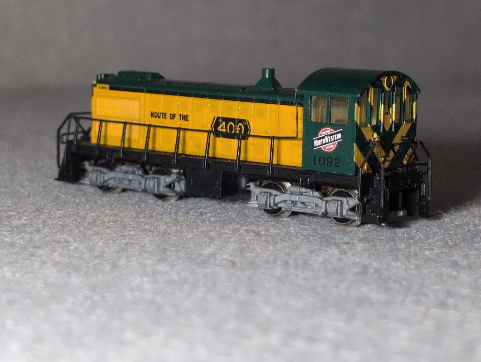 Arnold N Scale Burlington Route “Route of the 400” Switcher #1002 West Germany