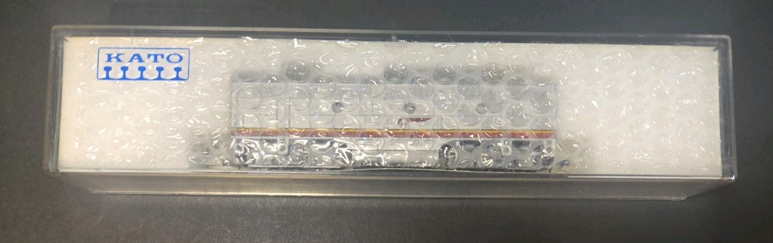 KATO EMD F3 B Santa Fe N Scale 176-194 Phase II SF See Details! US Seller