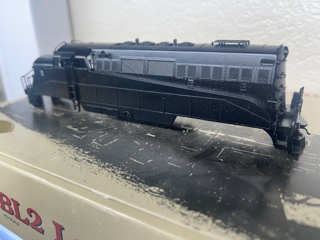 BL2 / UNDECORATED loco ” SHELL ONLY ” HO Scale “CARBODY STYLE” PASSENGER NEW