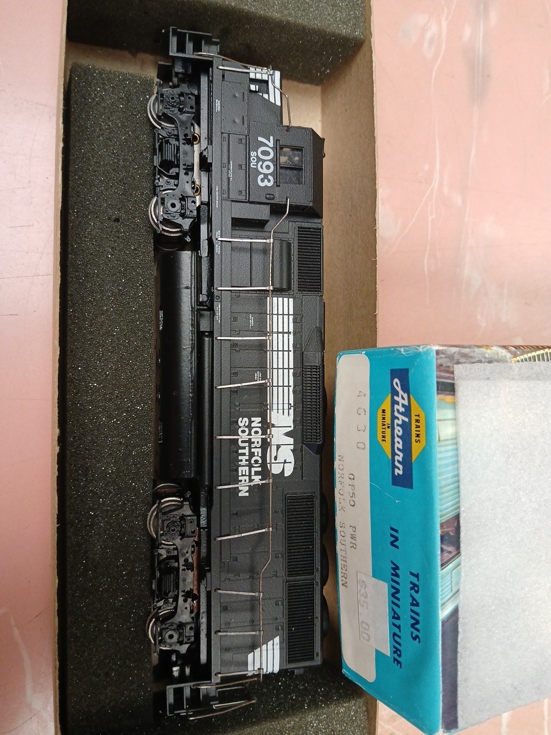 ATHEARN HO 4630 GP50 POWERED Locomotive NORFOLK SOUTHERN 7093 Tested NOS READ