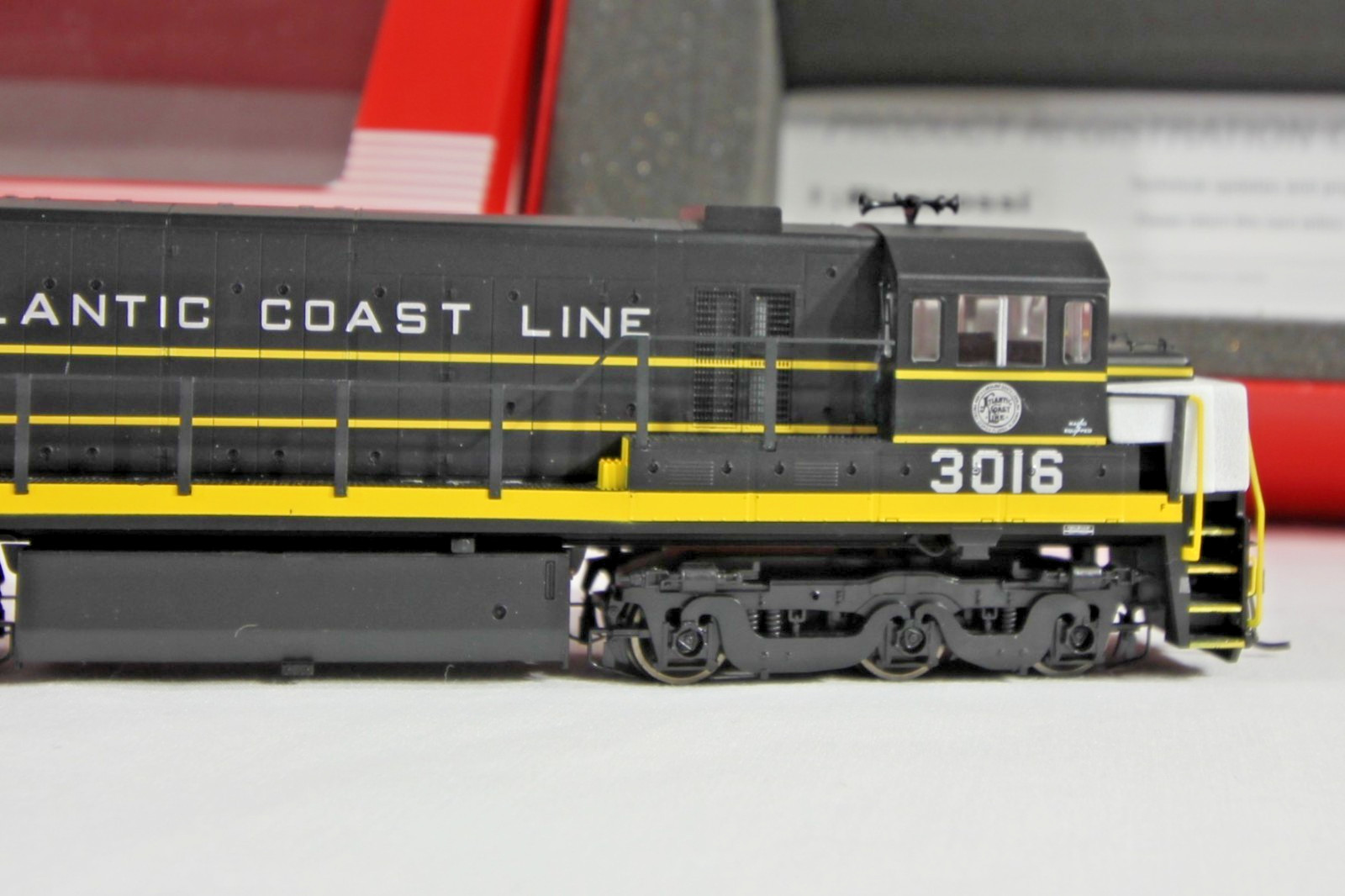 Rivarossi HR2538 GE U25C Phase IIIb. Atlantic Coast Line ACL #3016 NEW Boxed