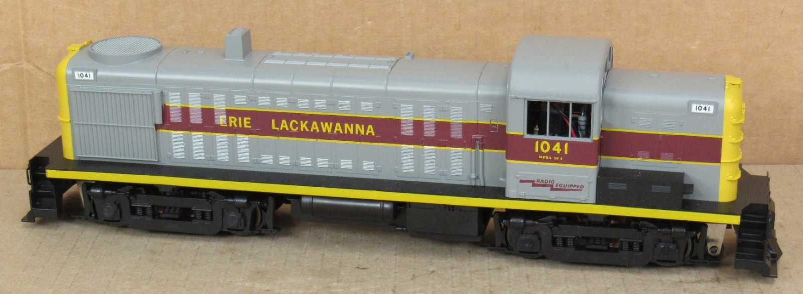 Weaver/P&D Hobby Shop 4056 Erie Lackawanna RS-3 Diesel Engine #1041 O-Gauge *
