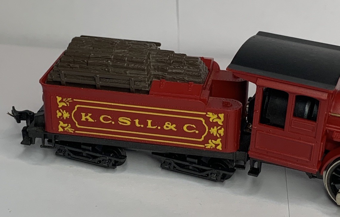 AHM Rivarossi HO Scale Bowker 2-4-0 Steam Loco & Tender KC.St.L.&C VTG Untested
