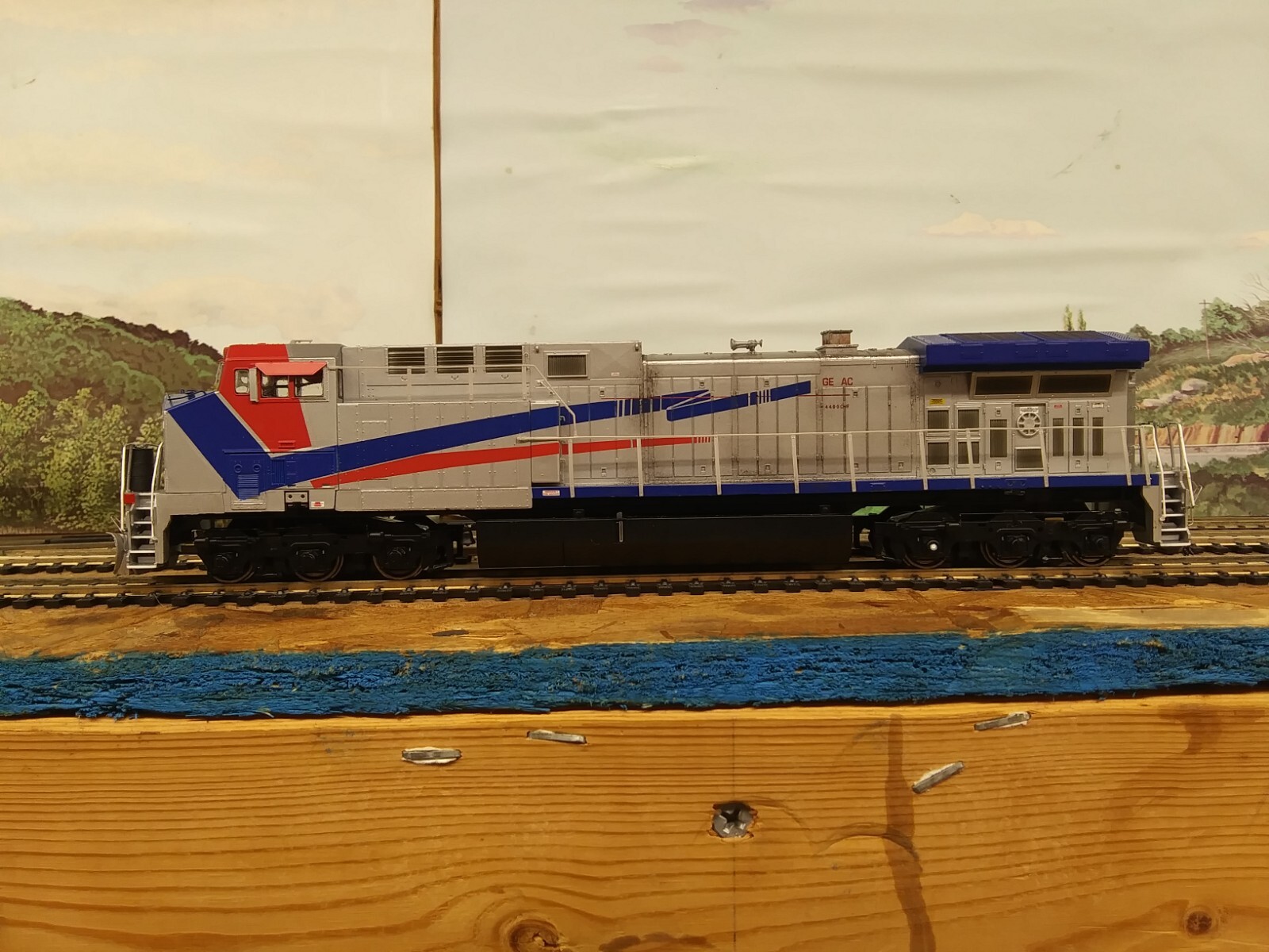 HO Kato/Athearn/Bowser AC4400CW GE Demonstrator #2000 Kitbash Project 95% Done