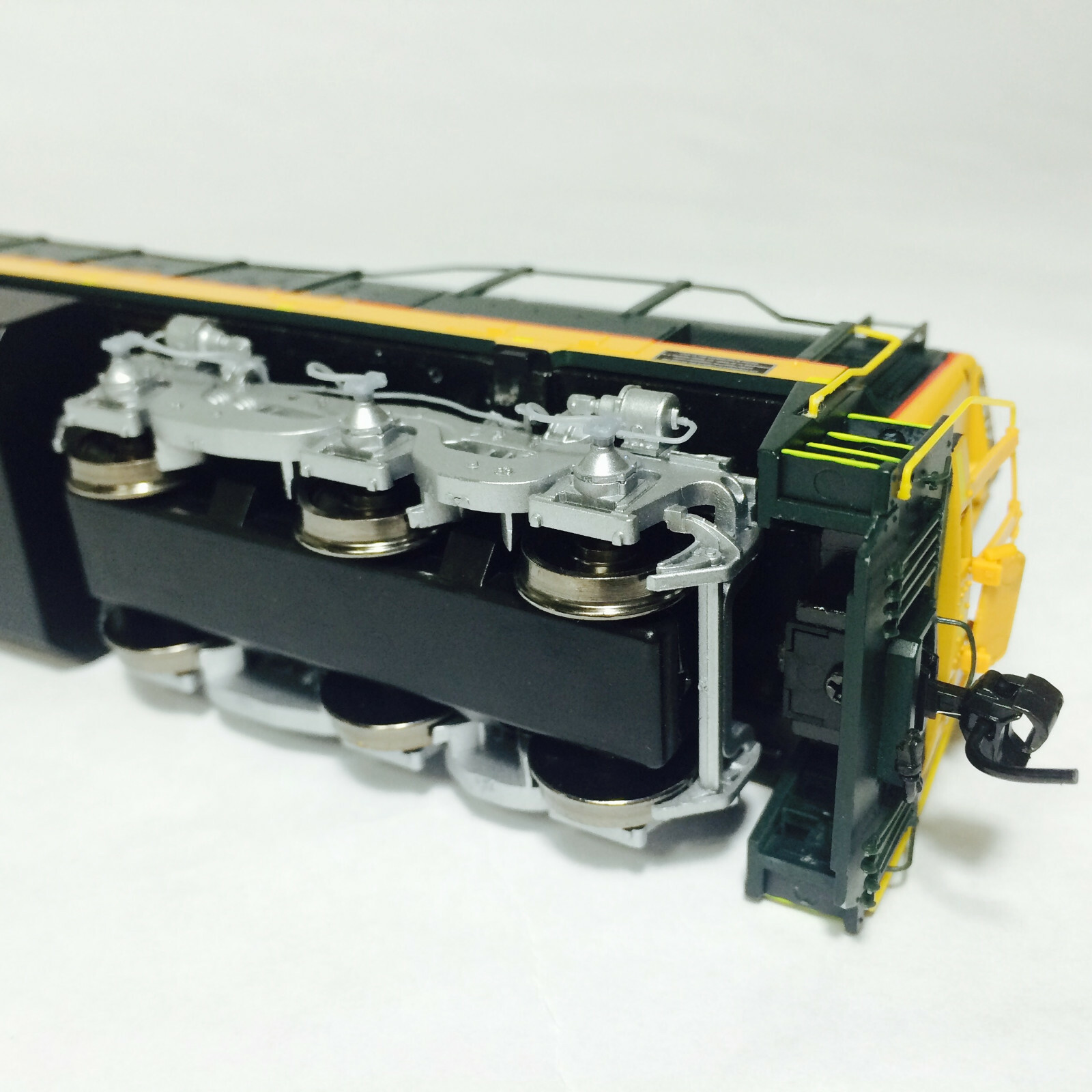 Korea Brass HO 1/87 Scale GE U25C U252011 Northern Pacific #2517 DC Model Train