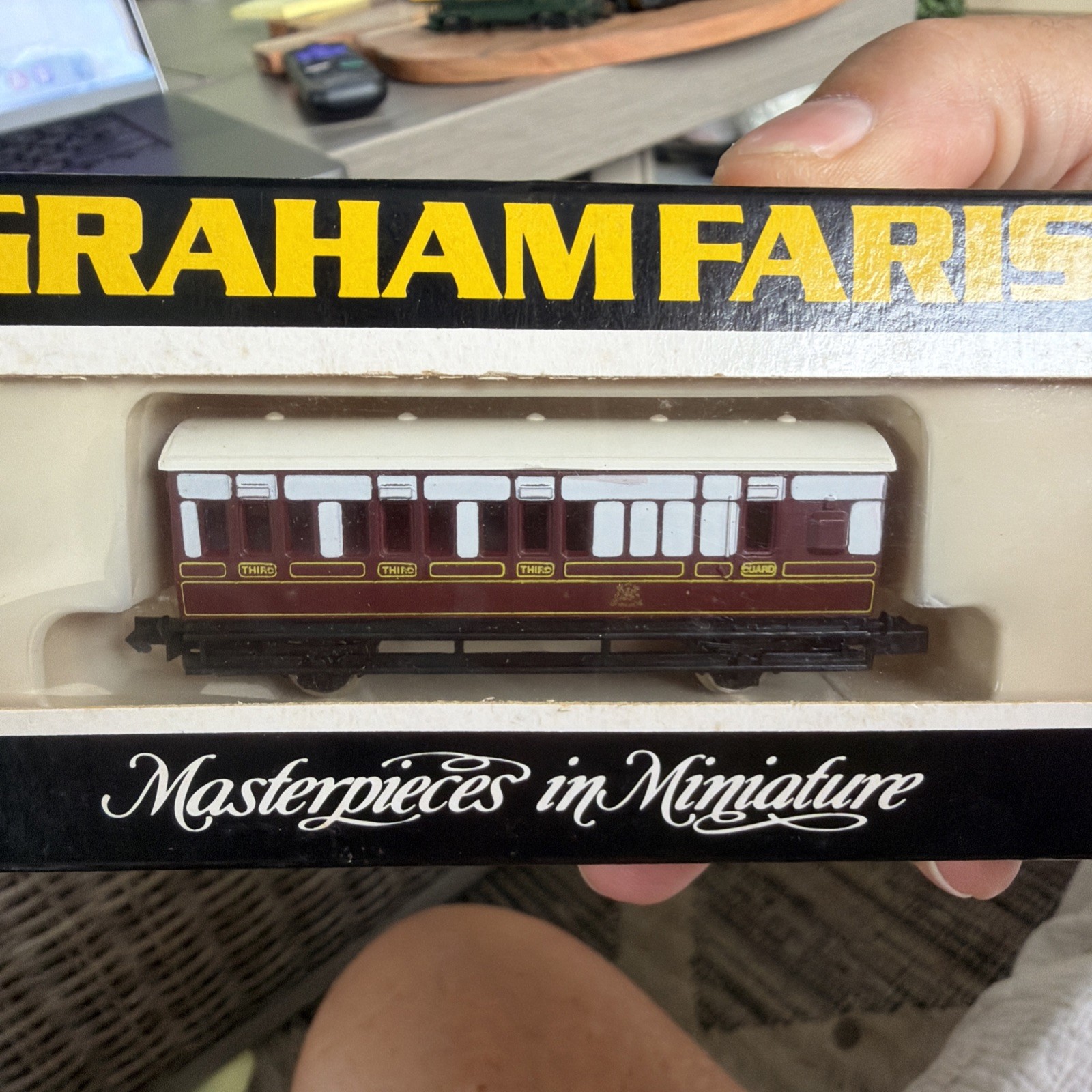 NIB Graham Farish Masterpieces in Miniature No 0668 and 06678
