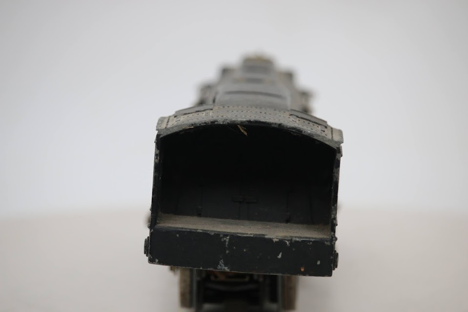 Lionel #221 NYC 2-6-4 Steam Locomotive O27 Gauge – For Parts or Repair – Vintage