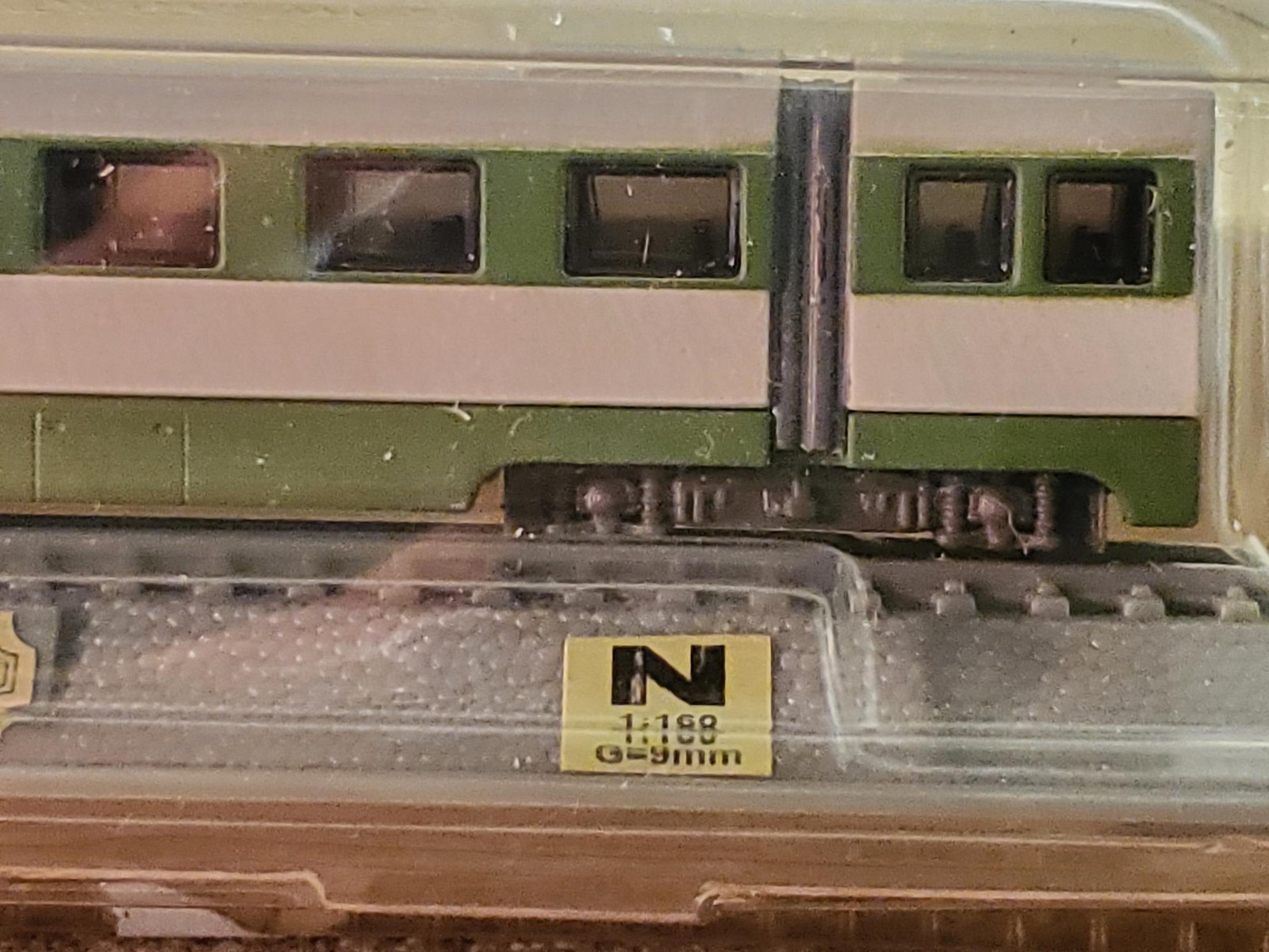 Del Prado Locomotive Italy ETR 300 Settebello N scale 1/160