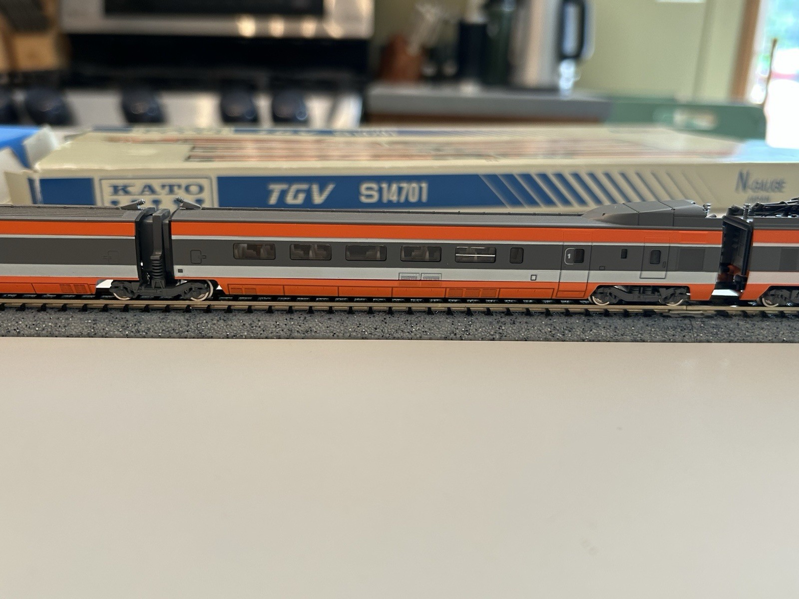 KATO French Railroad TGV S14701 N Scale Bullet Train Japan Used – Very Rare