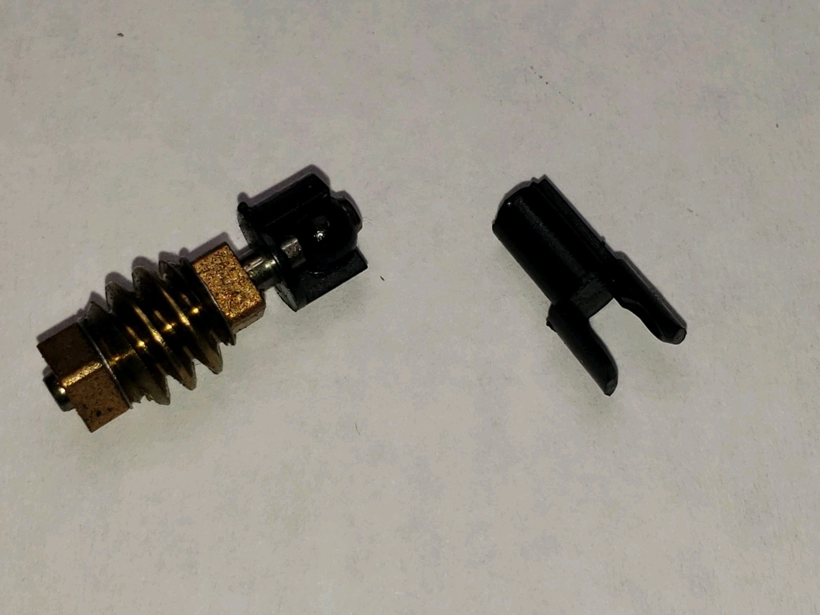S12 S7 HO WORM GEAR COUPLER ASSEMBLY Athearn S12 Switcher Diesel Locomotive LOT