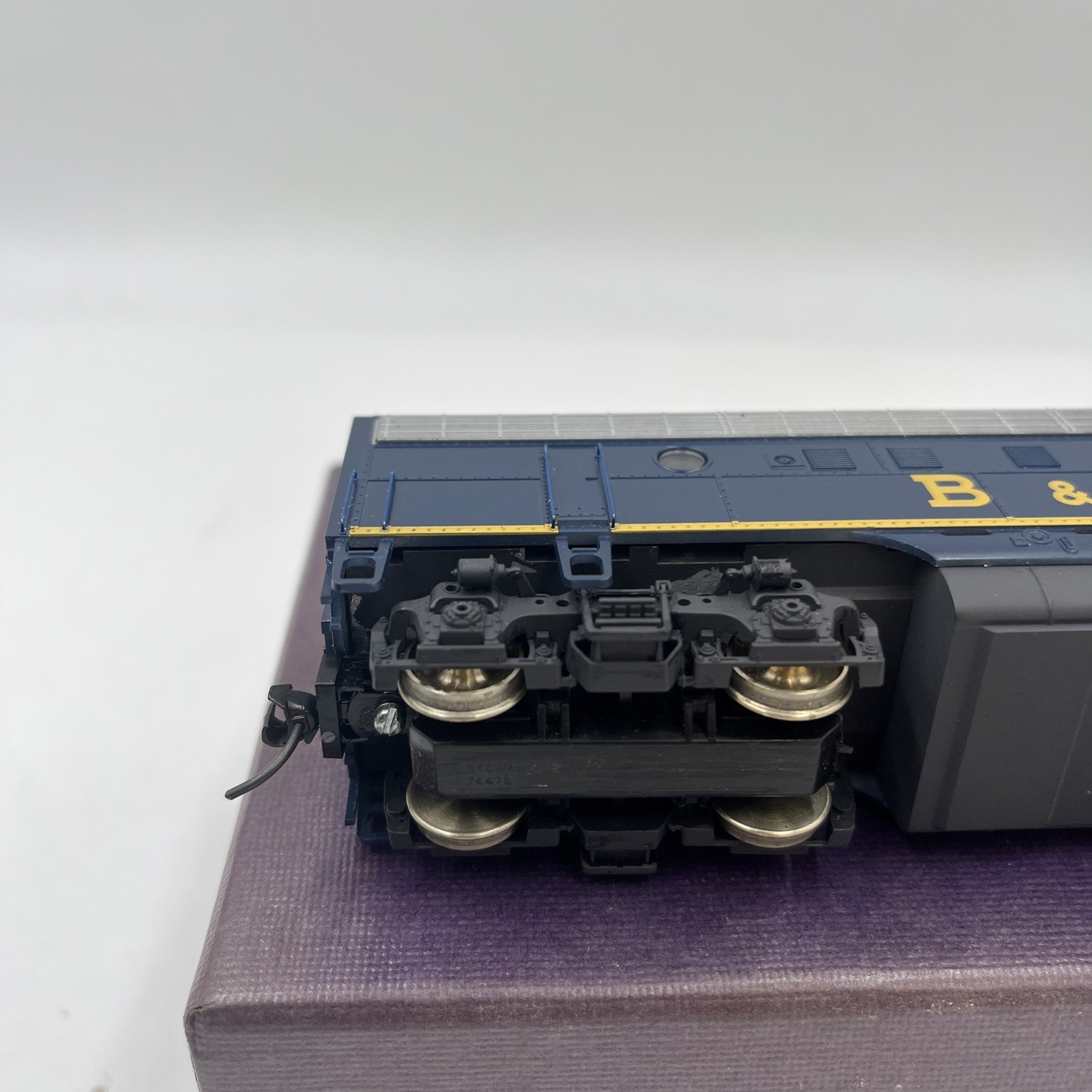 HO Scale F7A Ph 1 Early B&O #5614 – HO-Scale A&B Unit tested and works