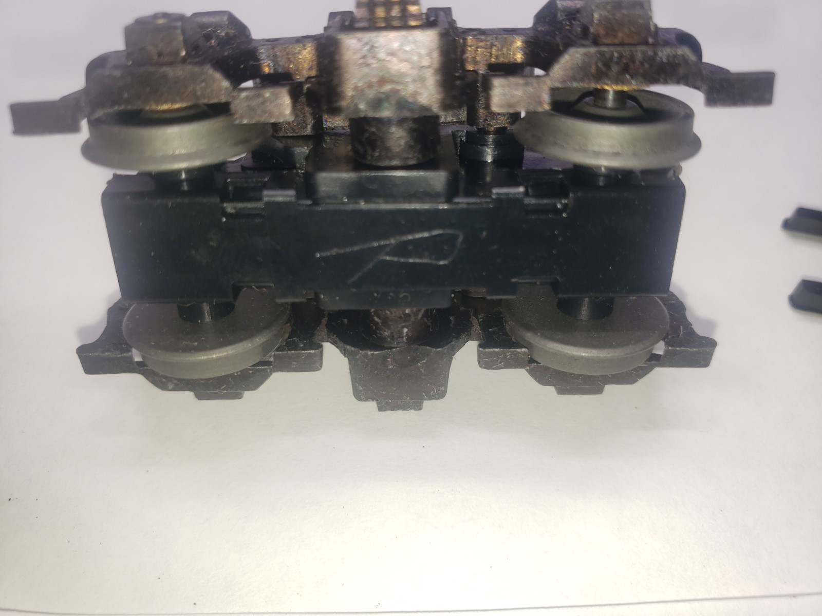 GP35 REAR DIECAST METAL GEARED 4 WHEEL TRUCK ATHEARN BB HO SCALE Old Style PART