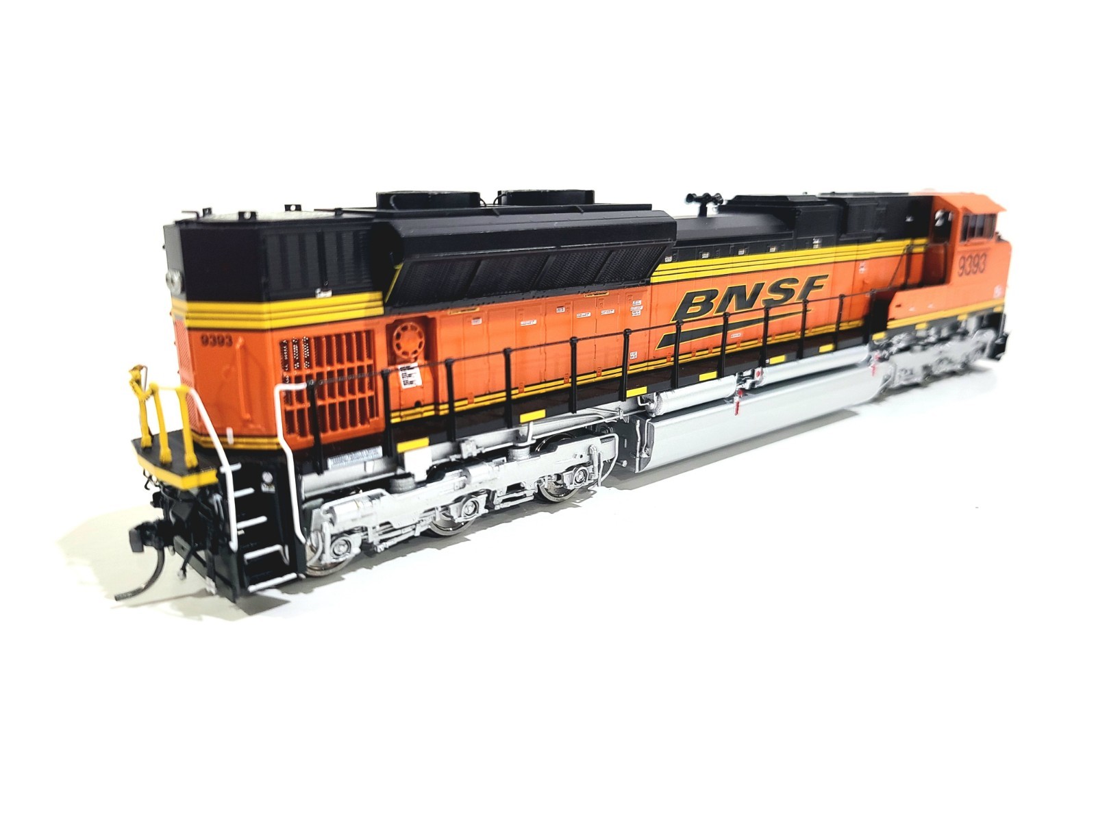 Division Point BNSF SD70ACe Burlington Northern SF #9393 HO Brass DP-2401.1 DCC