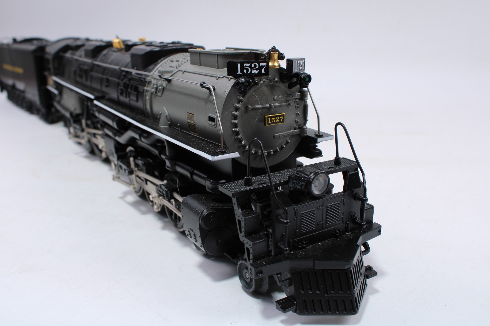 Lionel 6-38013 O Gauge 4-6-6-4 Challenger Steam Locomotive D&H #1527