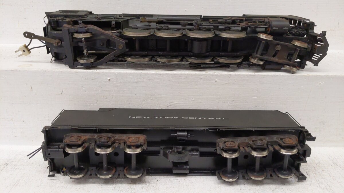 O Scale BRASS NYC 4-8-2 Steam Locomotive & Tender 2 Rail -Painted