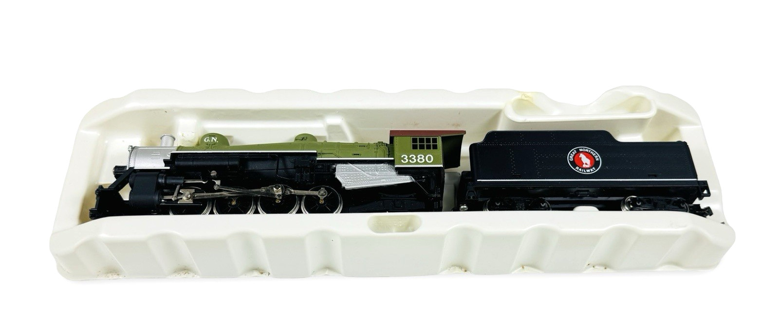 Mehano HO 1/87 Great Northern (#3380) Mikado 2-8-2 Steam Locomotive