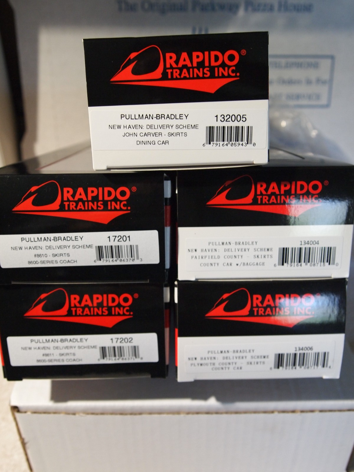 NEW HAVEN GREEN WINDOW BAND AS DELIVERED 5 RAPIDO LIGHTED PASSENGER CARS