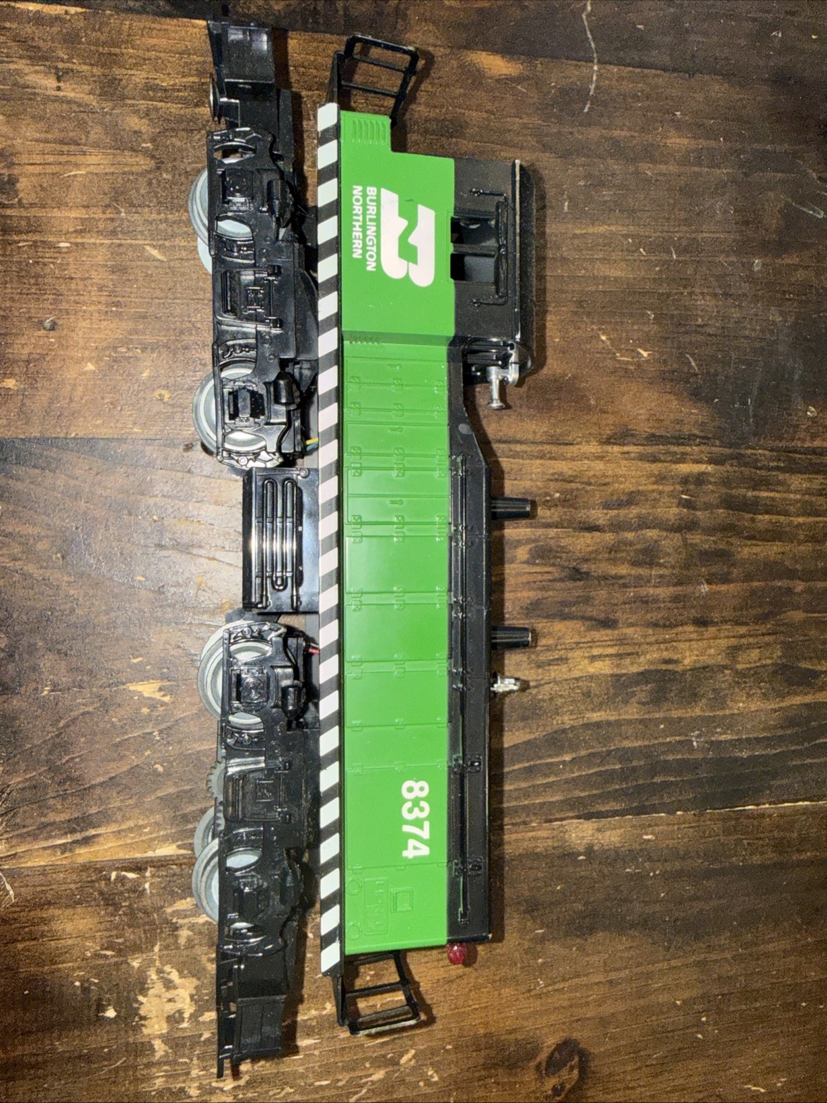 Lionel 00-8374-028 Burlington North Green/Black Engine