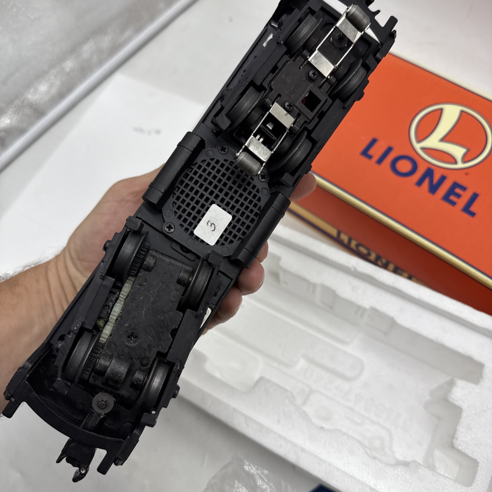 LIONEL 6-18876 C&NW 1053 H12-44 SWITCHER LOCOMOTIVE CHICAGO & NORTHWESTERN