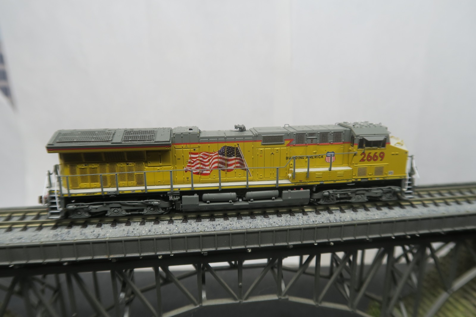 SCALETRAINS RIVET COUNTER N SCALE SXT30675 GE TIER 4 UNION PACIFIC ET44AC #2669!