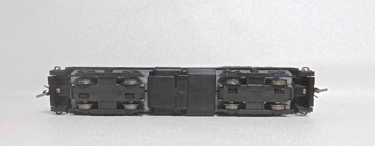 N Gauge Atlas 4220 New York Central RS-3 Powered Diesel Cab 8233 Boxed & Tested