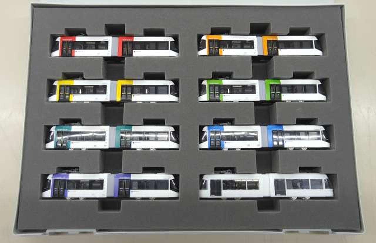 Unknown, 8 units of light rail, special vehicles/others