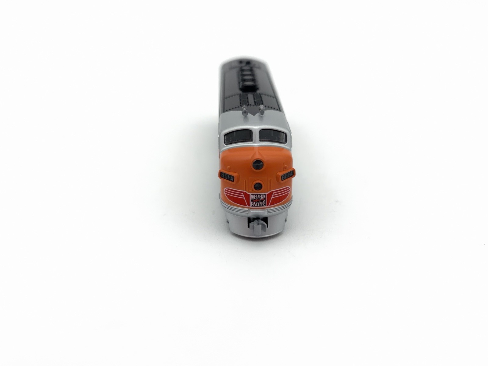 KATO – N – WP Western Pacific F3A/F3B Diesel Set #801A -Train 176-1204, 176-1208