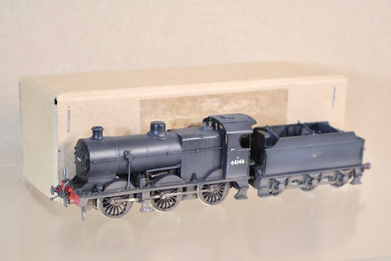 SOUTH EASTERN FINECAST KIT BUILT WEATHERED BR 0-6-0 CLASS 4F LOCOMOTIVE 44146 om