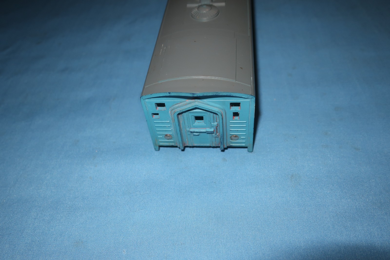 Lionel #8363 B&O Baltimore & Ohio F3 Diesel Locomotive Shell