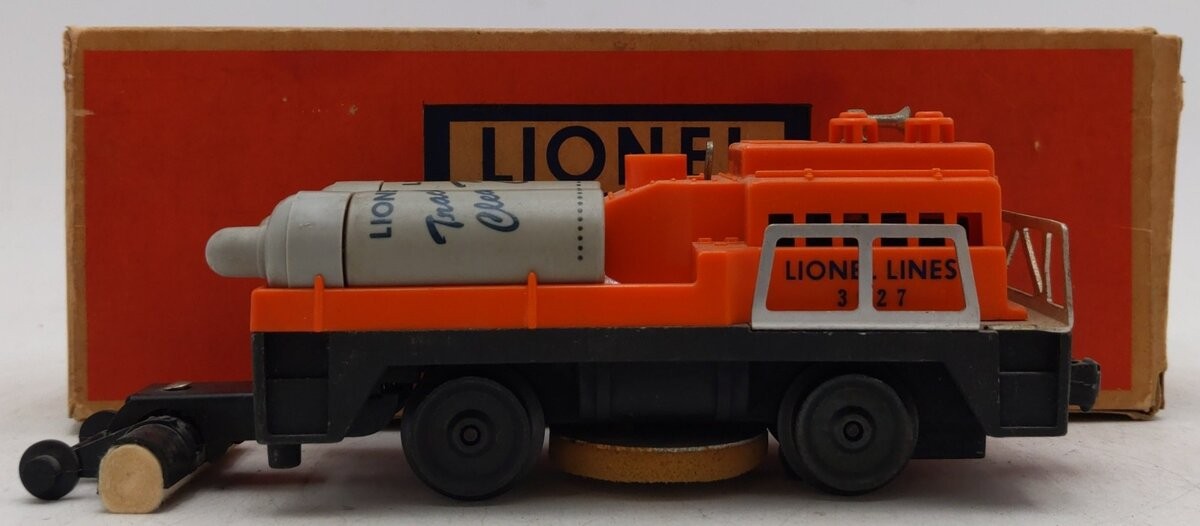 Lionel 3927 O Vintage Postwar Motorized Track Cleaner Car #3927/Box