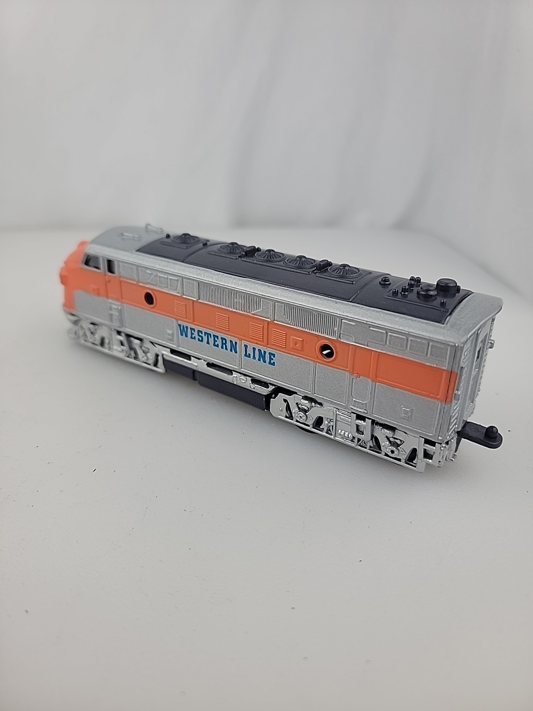 6.5″ Schylling Western Line Train Pull Back Action Diecast Locomotive
