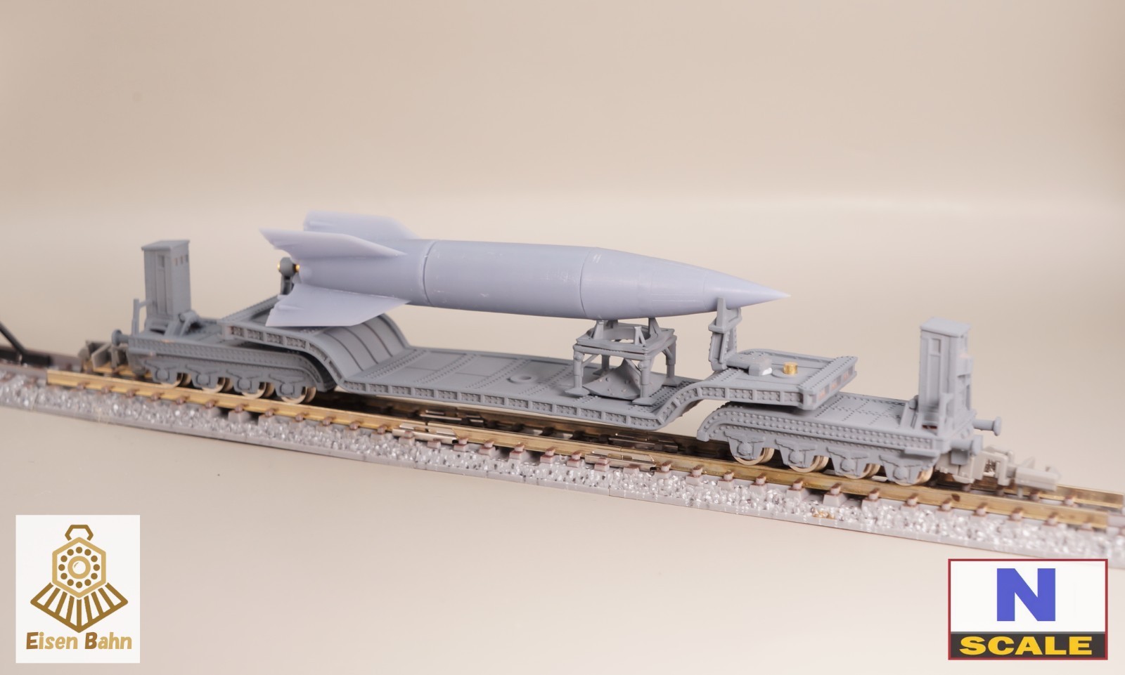 1/160 (N-scale) WWII German V2 Rocket on Heavy flat wagon /w wheels resin kit