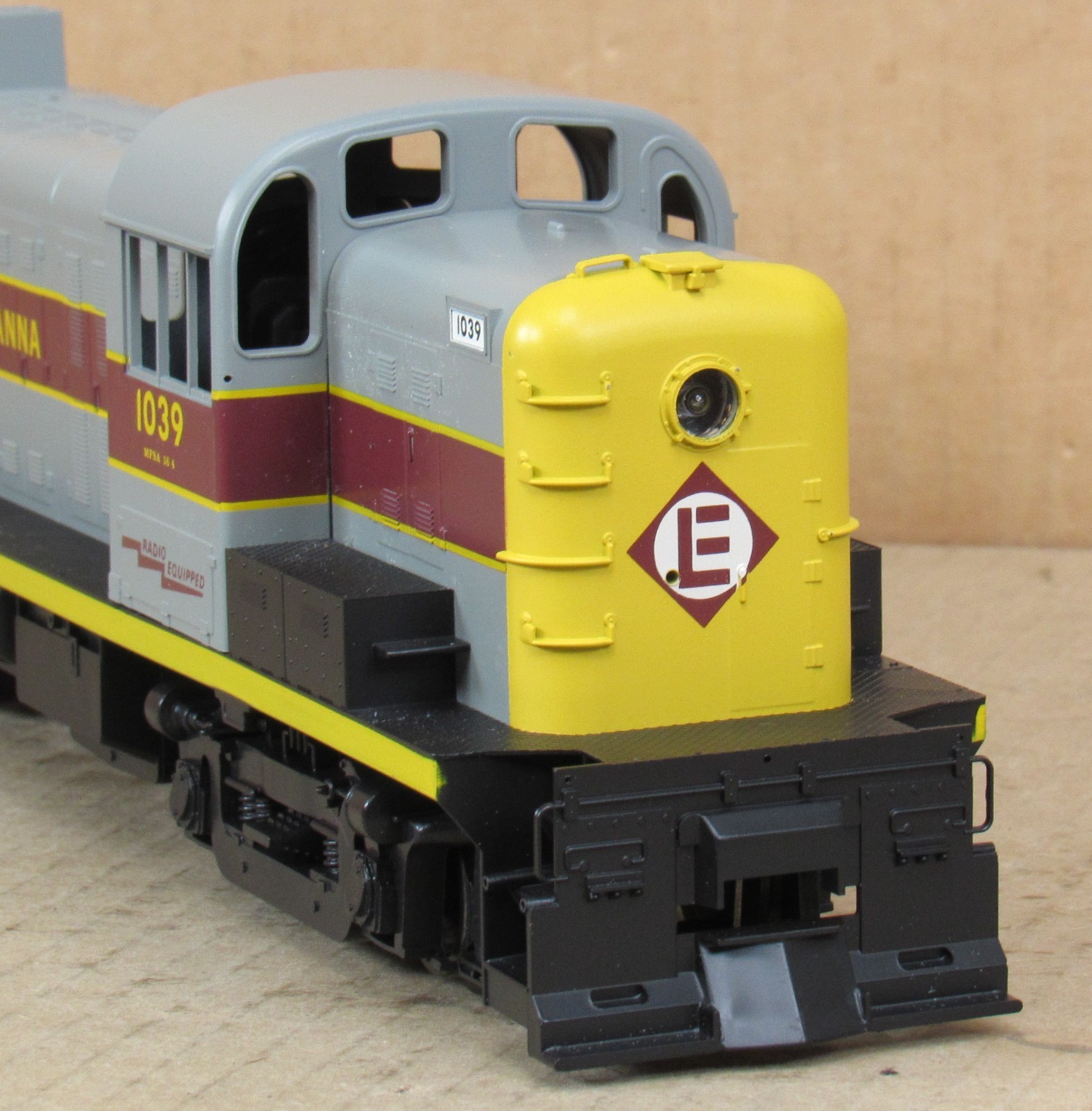 Weaver/P&D Hobby Shop 4054 Erie Lackawanna RS-3 Diesel Engine #1039 O-Gauge *