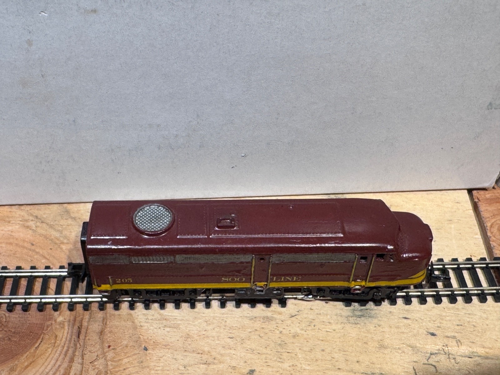 Arnold Rapido • N scale FA-1 • Custom Paint • Soo Line Maroon • Tested Runner