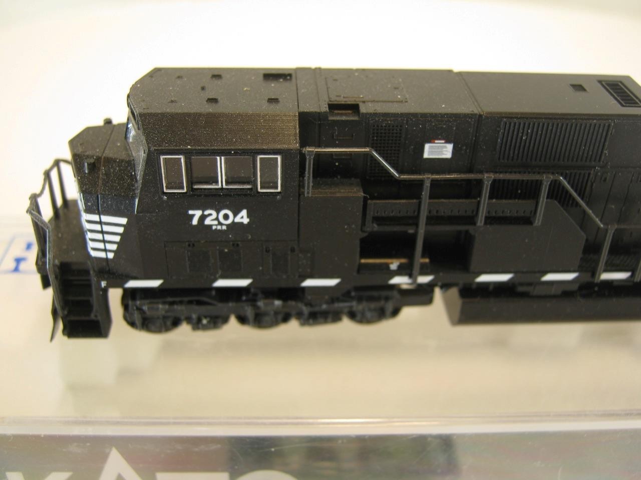 N Scale Kato SD80 Mac Norfolk Southern #7204 Item 176-5507