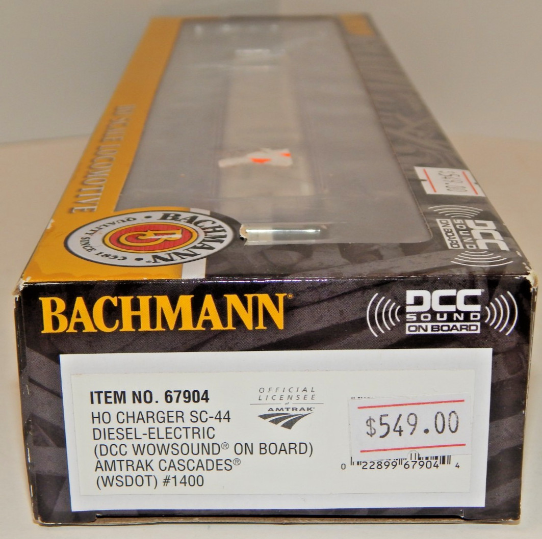 Bachmann HO #67904 AMTK Cascades Charger SC-44 DCC/Sound WOWSound RTR #1400 NEW